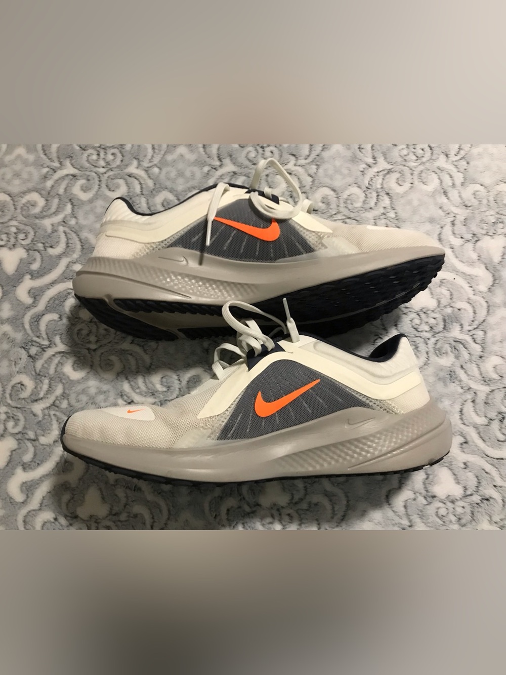 NIKE Running Sneakers MEN Size 9.5